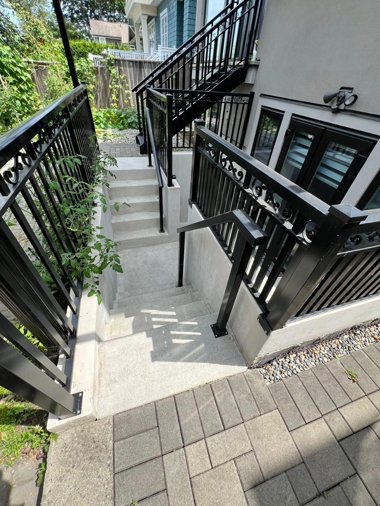 Private Rooms In Vancouver West Экстерьер фото